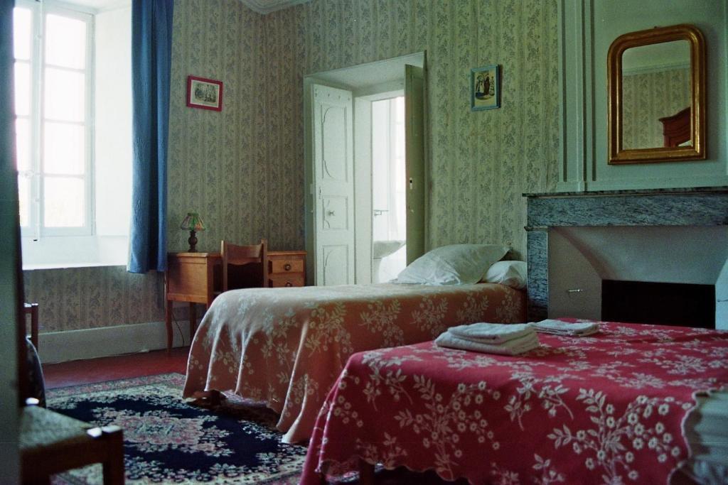 Hotel Du Chateau De Cabrieres Saint-Jean-du-Gard Værelse billede